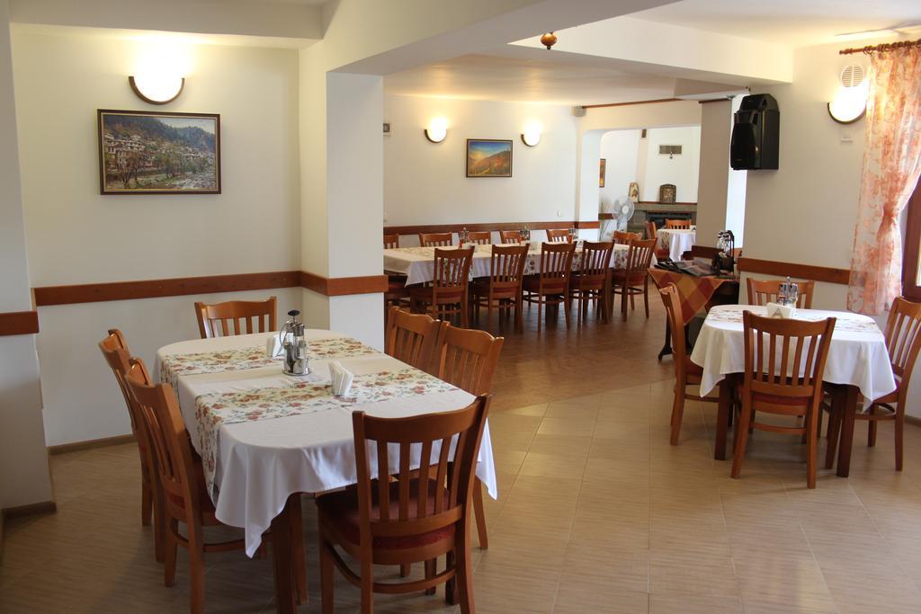 代温 克里斯旅馆酒店 外观 照片